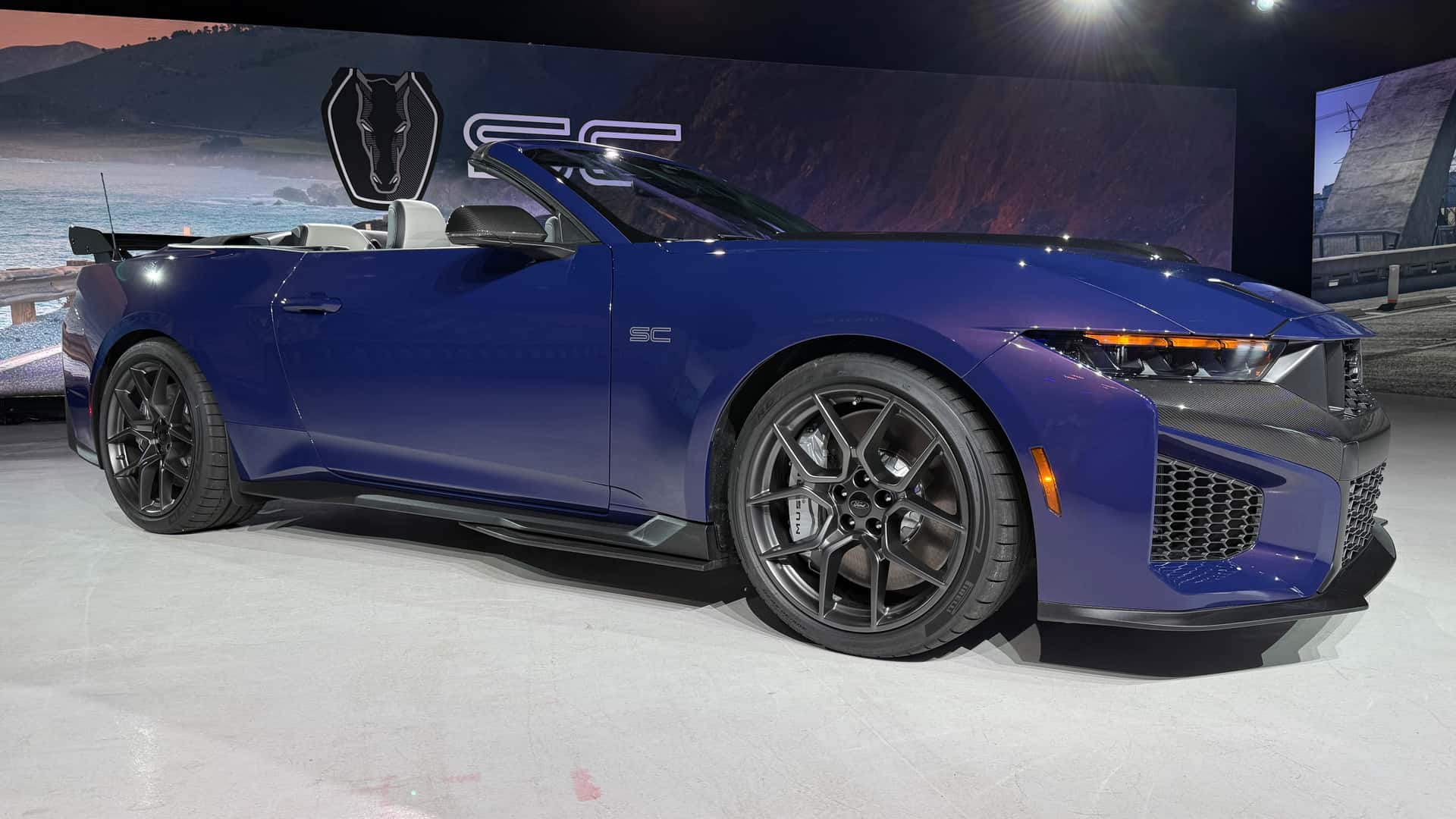 Automotive News Image